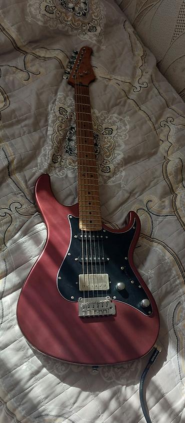Gitar ideal vəziyyətdədir, özüm səliqəli istifadə etmişəm. Səslənməsi