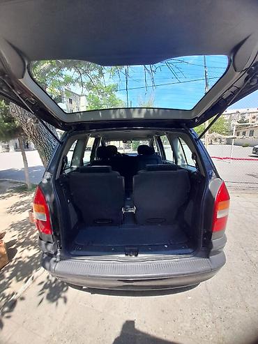 Sərnişin daşımaları: Minivan, 7 Oturacaq -da lalafo.az — 11 Sərnişin daşımaları: Minivan, 7 Oturacaq — 11