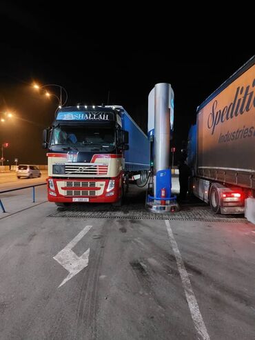 хово транспорт: Сүйрөгүч, Volvo, 2011 г., Прицепсиз