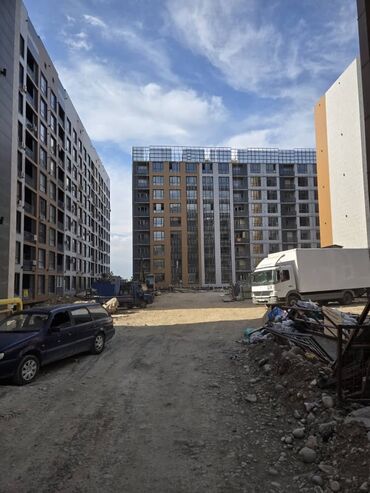снять квартиру в заре: 2 комнаты, 53 м², Элитка, 8 этаж, ПСО (под самоотделку)