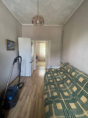 суворова: 📍 ул. Суворова 🔘1-комнатный 🔘Этаж 1 🔘49,2м² Продаётся уютный дом в — 4