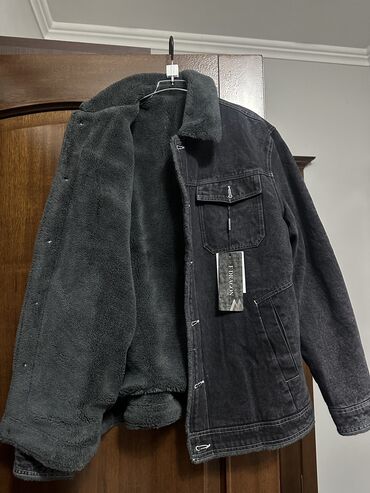 теплая джинсовая куртка: Куртка 4XL (EU 48), цвет - Серый