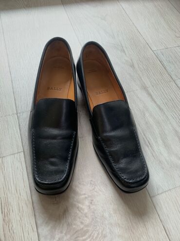 кожаный туфли: Туфли 36, цвет - Черный