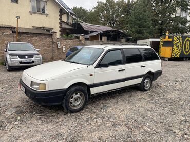 Volkswagen: Volkswagen Passat: 1990 г., 1.8 л, Механика, Бензин, Универсал