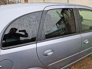 3d nalepnice za motore: FABRICKI ZATAMLJENA STAKLA ZA OPEL MERIVA | Svi delovi za Opel — 1