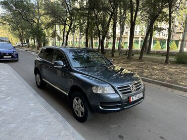 срочно продается машина: Volkswagen Touareg: 2004 г., 2.5 л, Автомат, Дизель, Внедорожник