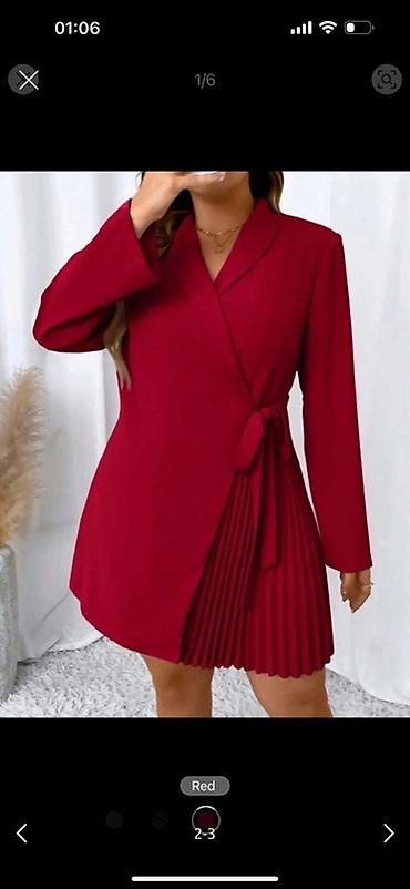 Qırmızı rəngdə qadın paltarı – blazer stili - Dizayn: Kəsişən (wrap)