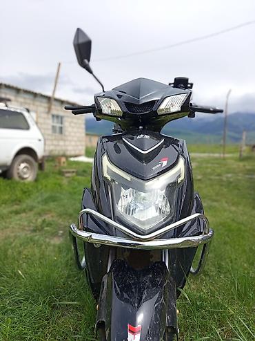 Другой электротранспорт: Продаю Скутер зарят на 50км максимальный скорость 60км в час в подарок — 6