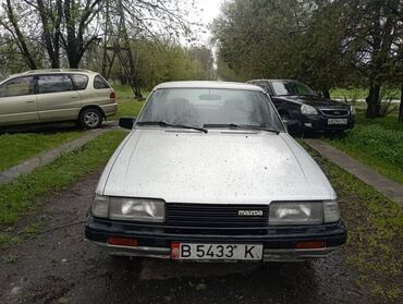 потолок авто: Mazda 626: 1986 г., 2 л, Механика, Бензин, Седан