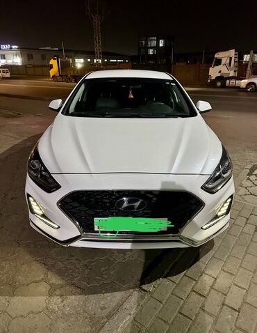 Hyundai Sonata: 2020 г., 2 л, Автомат, Газ, Седан