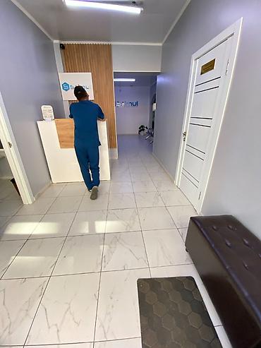 Аренда офисов: Аренда офисов, 186 м², В жилом комплексе, 1 линия, С отдельным входом, С отдельным сан узлом — 7