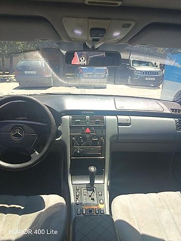 mercedes 180 b: Maşın yaxşı vəzyətdədir 98 di 2001 yığlıb sənədləri qaydasndadır — 1