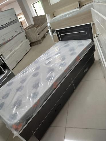 Односпальные кровати: Односпальная кровать, С ящиком для хранения, длина - 190 см — 5