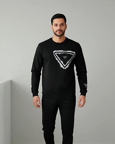 Duksevi: Muški duksevi – različiti modeli sa printom i logotipovima 3500 din — 6