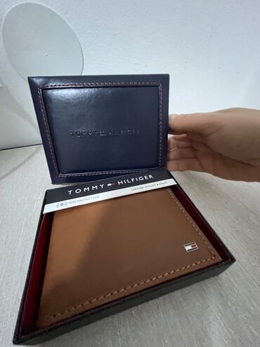 mona novcanici: Men's wallet, Tommy Hilfiger, Material: Leather