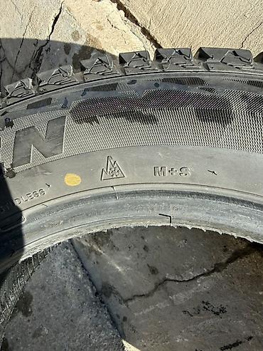 1025 2: Комплект из 4 зимних шин 205/60 R16 - Размер: 205/60 R16 - Тип — 3