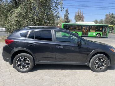купить диски на ниву r16 бу: Продаю кроссовер Subaru Crosstrek темно-серого цвета,2019г,об.2