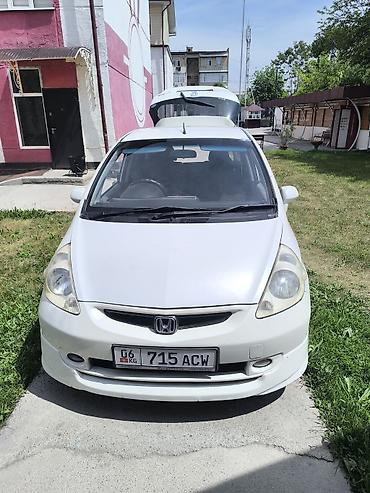 Honda: Honda Fit: 2002 г., 1.3 л, Вариатор, Бензин — 17