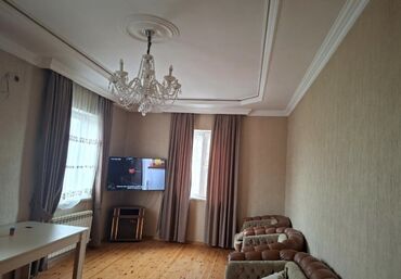 Həyət evləri və villaların satışı: 3 otaqlı, 150 kv. m, Orta təmir — 14