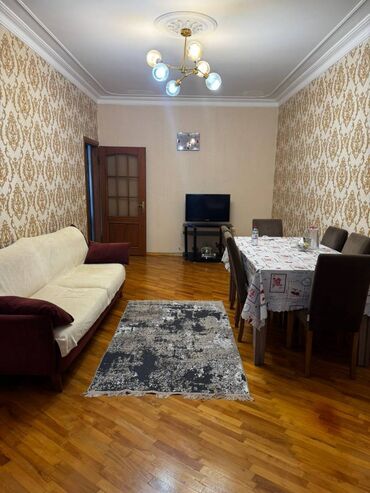 Uzunmüddətli kirayə mənzillər: Wamaxinkada Imperialin yaxininda Binada istilik yoxdur.Qiw aylari — 9