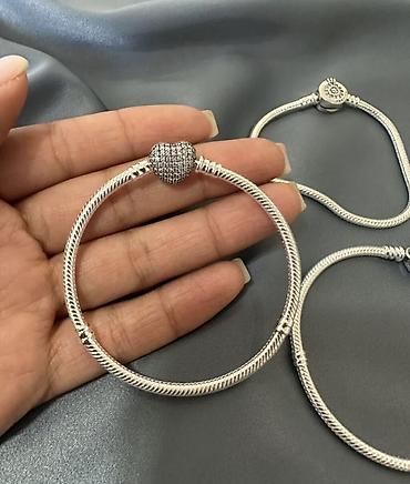 Серебряные браслеты: Пандора 925 проба Серебро С оформлением (в комплекте фирменный at lalafo.kg — 7 Серебряные браслеты: Пандора 925 проба Серебро С оформлением (в комплекте фирменный — 7