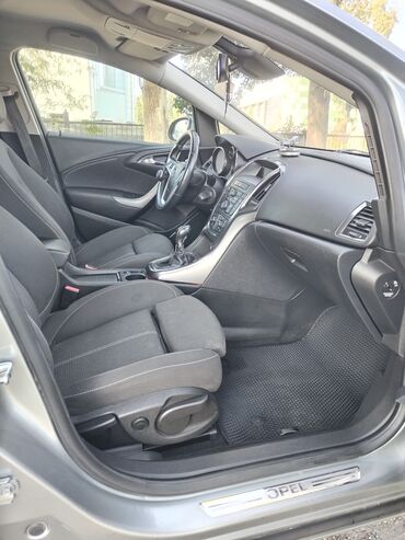 Opel: Opel Astra: 1.4 l | 2011 il 304000 km Universal — 6