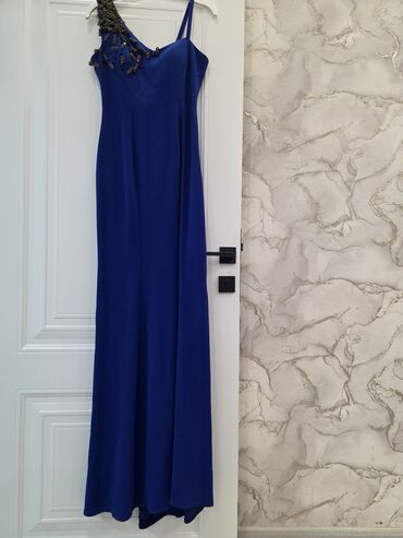 tek qaş üzük: ŞIK MƏRASİM GEYİMİ – MAVI UZUN DON - Rəng: dərin kobalt/mavi - Model