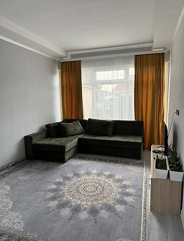 Продажа коттеджей и домов: 🏡 ПРОДАЁТСЯ ДОМ 📍 Район: Ак-Босого 📐 Площадь: 90 м² 🛏 Комнат: 3 🌿 — 13
