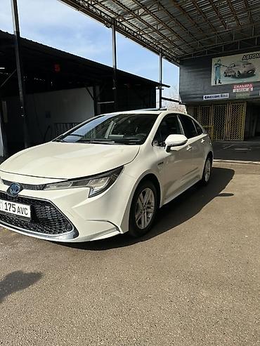Toyota: Toyota Corolla: 2019 г., Вариатор, Гибрид, Седан — 1