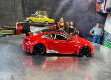 Avtomobil modelləri: Коллекционная модель BMW M3 E92 GT2 Red 2009 UNI Fortune Scale 1:32 — 14