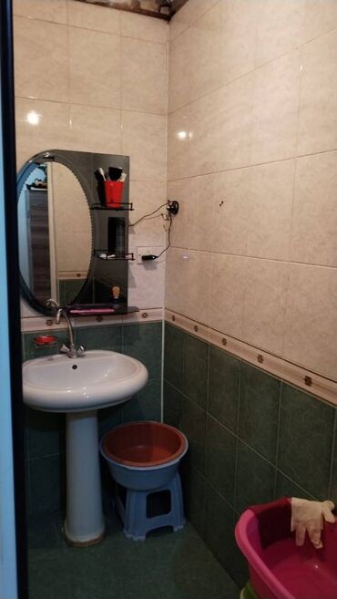 Köhnə tikili: Bakı, Bakıxanov qəs., 3 otaqlı, Köhnə tikili, m. Həzi Aslanov, 70 kv. m -da lalafo.az — 8 Köhnə tikili: Bakı, Bakıxanov qəs., 3 otaqlı, Köhnə tikili, m. Həzi Aslanov, 70 kv. m — 8