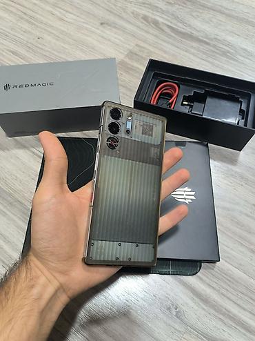 z fold 2: Salam Telefon Ideal veziyetededi Qeydiyat var Qutusu Adaptor var — 9