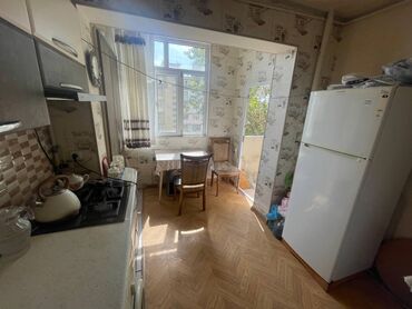 Köhnə tikili: Bakı, 2 otaqlı, Köhnə tikili, m. Həzi Aslanov, 60 kv. m — 6