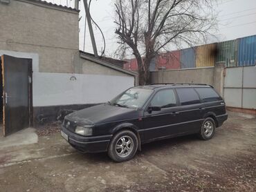 Volkswagen: Volkswagen Passat Variant: 1991 г., 1.8 л, Механика, Универсал — 1