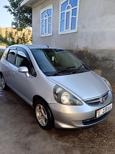 mini coper: Honda Fit: 2002 г., 1.3 л, Автомат, Хэтчбэк — 7
