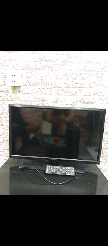 tv box satisi: İşlənmiş Televizor Samsung 64" Ödənişli çatdırılma