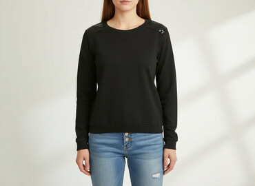 sweter z cekinami zara: Clockhouse, Women`s sweater, size M
