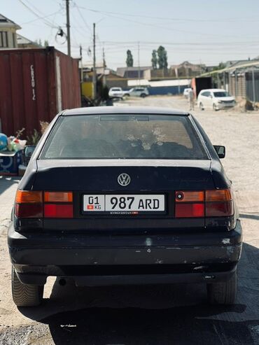 опель вектора б: Volkswagen Vento 1.8МОНО, синий седан вложения косметика, технический