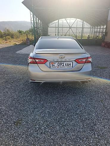 для такси авто: Toyota Camry: 2020 г., 2.5 л, Автомат, Бензин, Седан — 4