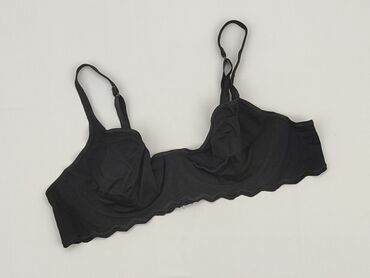 Bras: Bra, condition - Very good