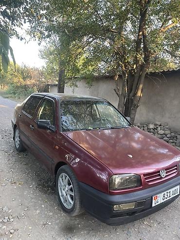 пассат бампер: Volkswagen Vento: 1993 г., 1.8 л, Механика, Бензин, Седан — 4