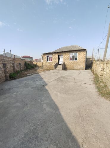 kirate evler: 3 otaqlı, 3 kv. m, Təmirsiz