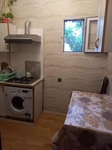 Uzunmüddətli kirayə evlər: 300 kv. m, 5 otaqlı, İnternet, İşıq, Kombi -da lalafo.az — 11 Uzunmüddətli kirayə evlər: 300 kv. m, 5 otaqlı, İnternet, İşıq, Kombi — 11