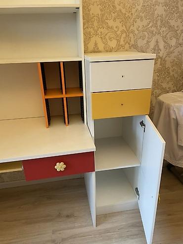 soyunma otağı: Uşaq/yeniyetmə otağı üçün modul mebel dəsti Tərkibi: - Geniş üçqapılı — 3