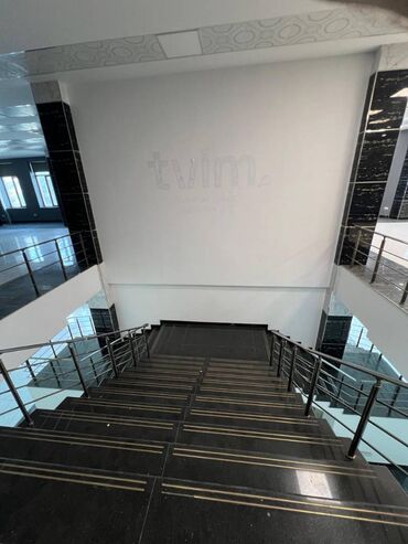 Digər kommersiya daşınmaz əmlakı: 🏢 BADAMDAR ƏSAS YOL KƏNARINDA TƏMİRLİ OBYEKT İCARƏYƏ VERİLİR! Səbail — 17