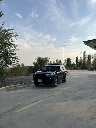 шыны r14: Toyota 4Runner: 2018 г., 4 л, Автомат, Бензин, Внедорожник