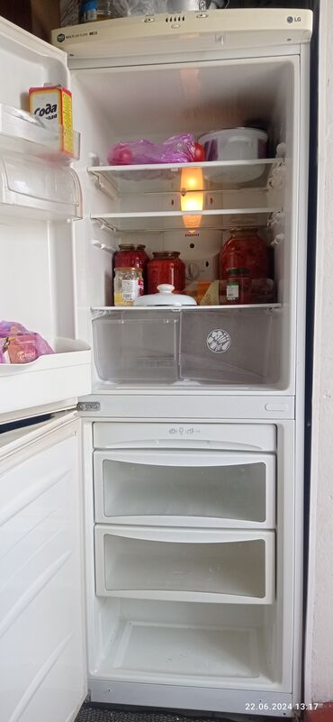 компрессор холодильника: Холодильник LG, Б/у, Двухкамерный
