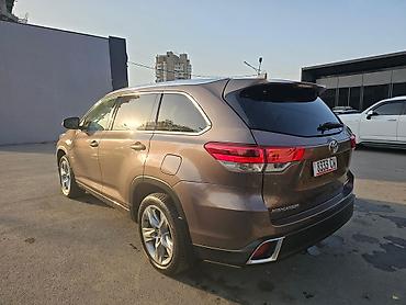 Toyota: Toyota Highlander: 2019 г., 3.5 л, Автомат, Кроссовер — 4