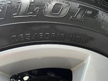 Təkərlər: İşlənmiş Şin Dunlop 265 / 60 / R 18 — 7