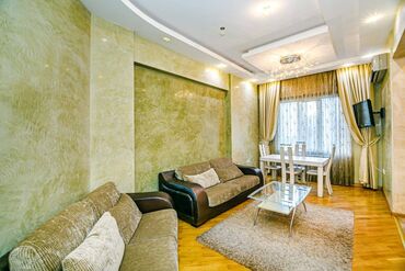 Uzunmüddətli kirayə mənzillər: Nəsimi rayonu, "Rəşid Behbudov" küçəsi, "28 May" metrosu yaxınlğında — 16